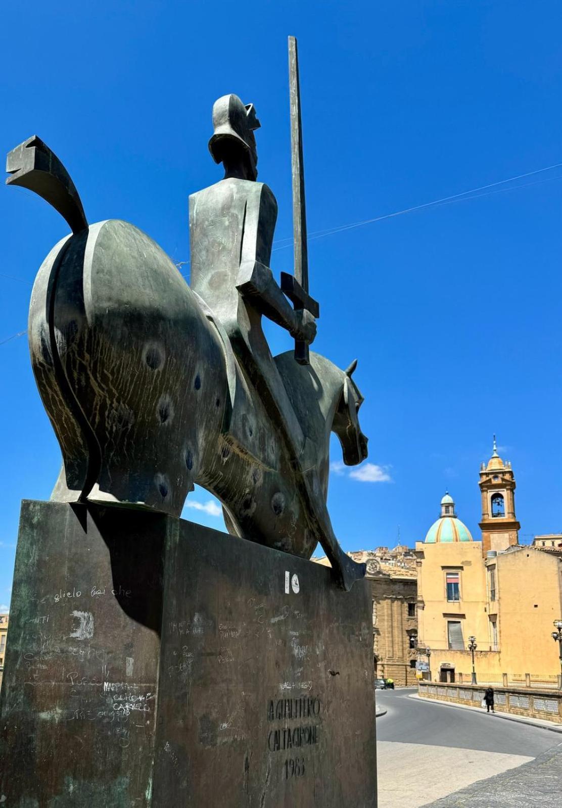 Casa Vacanze In Centro! Caltagirone Esterno foto